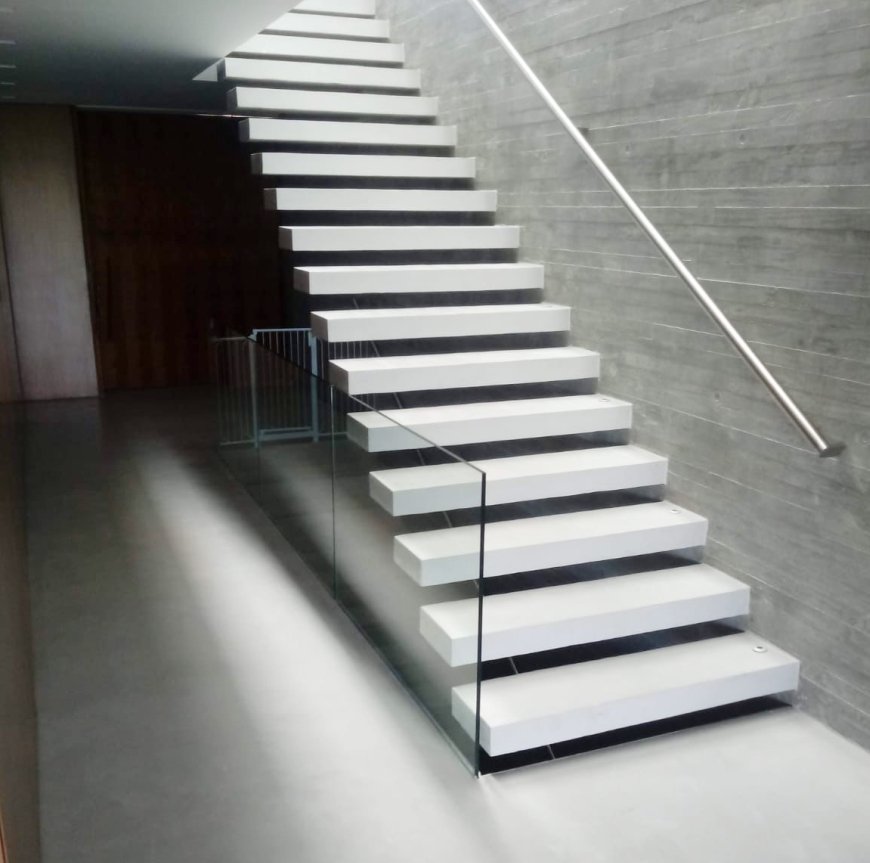 WhatsApp Image 2024-04-29 at 22.06.23 (1).jpeg